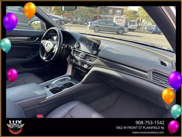 Photo of 2022 Silver Honda Accord Hybrid
