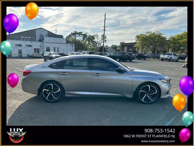 Photo of 2022 Silver Honda Accord Hybrid