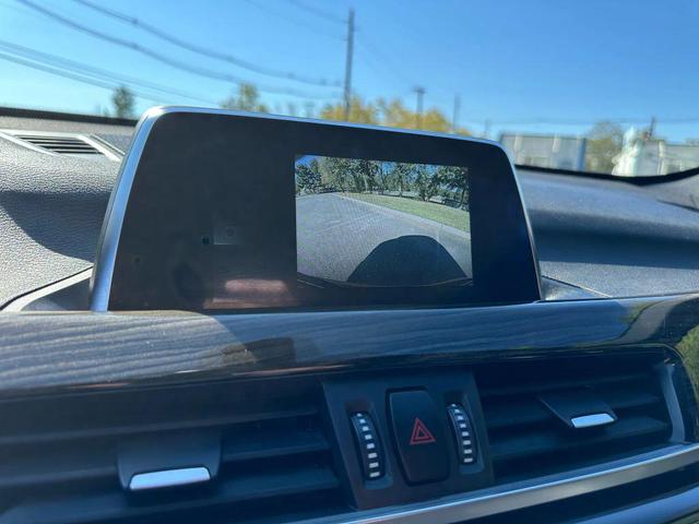 Photo of 2018 Orange BMW X1