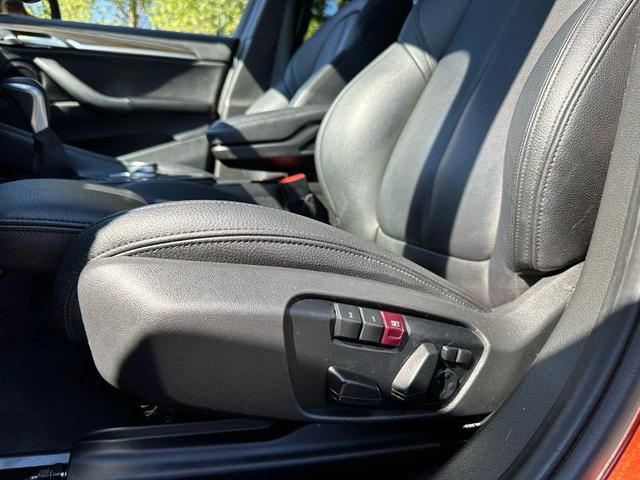 Photo of 2018 Orange BMW X1