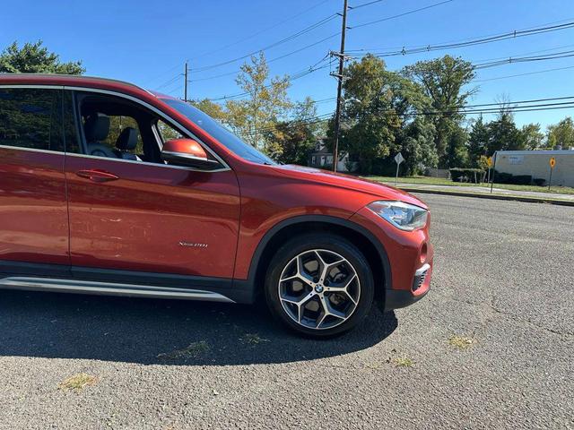 Photo of 2018 Orange BMW X1
