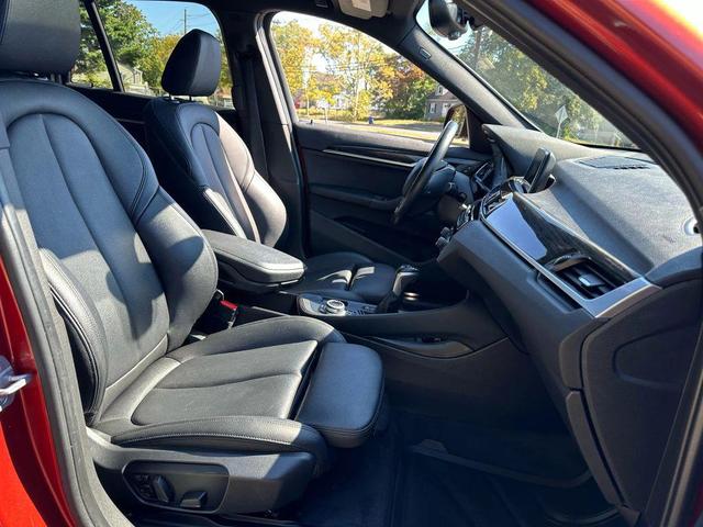 Photo of 2018 Orange BMW X1