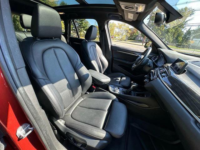 Photo of 2018 Orange BMW X1