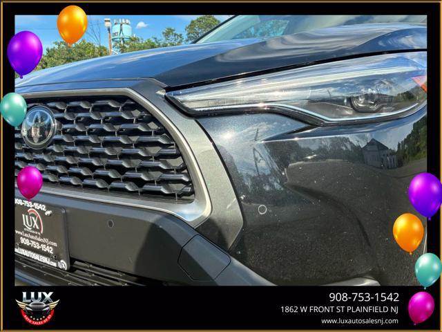 Photo of 2022 Black Toyota Corolla Cross
