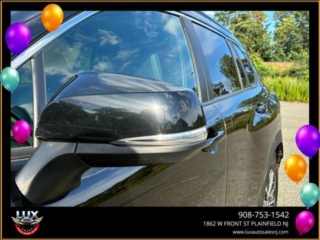 Photo of 2022 Black Toyota Corolla Cross