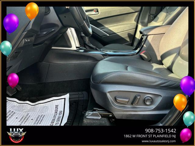 Photo of 2022 Black Toyota Corolla Cross