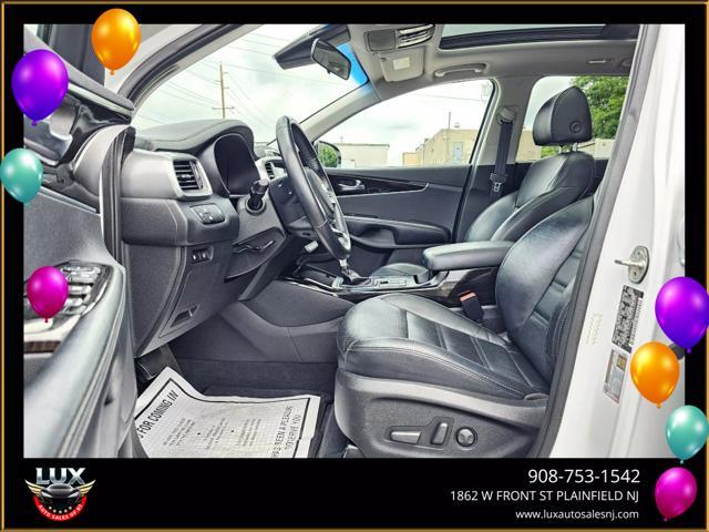 Photo of 2019 White Kia Sorento