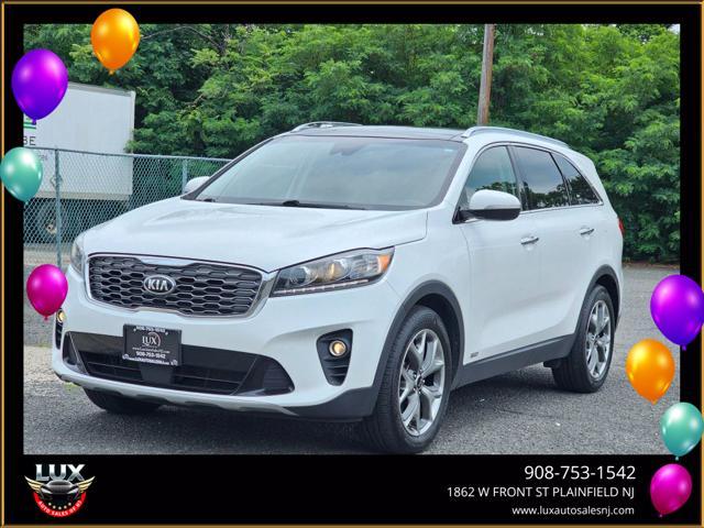 Photo of 2019 White Kia Sorento