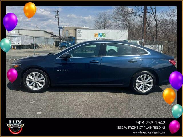 Photo of 2022 Blue Chevrolet Malibu
