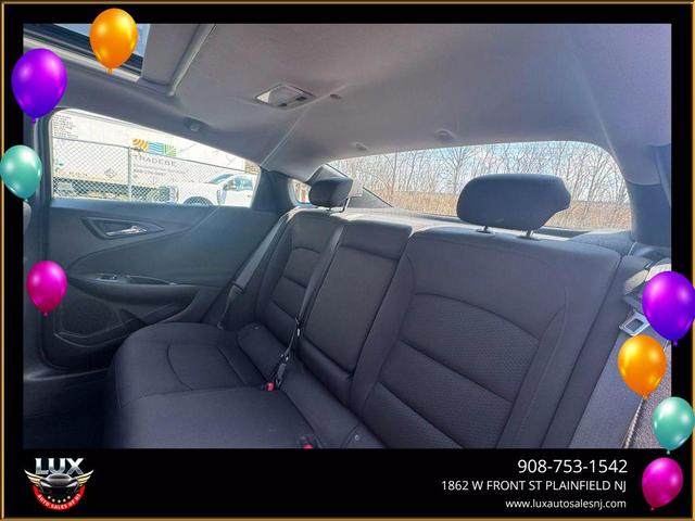 Photo of 2022 Blue Chevrolet Malibu