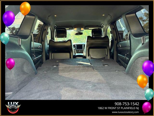 Photo of 2018 Diamond Black Crystal Pearlcoat Jeep Grand Cherokee