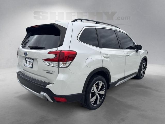Photo of 2020 Crystal White Pearl Subaru Forester