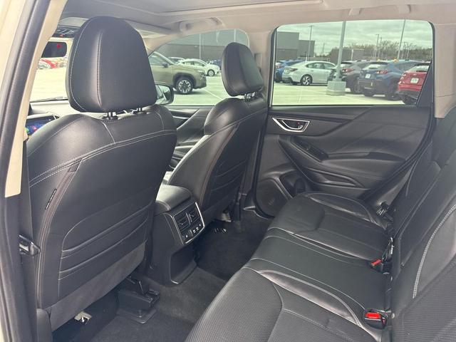 Photo of 2020 Crystal White Pearl Subaru Forester