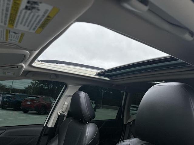 Photo of 2020 Crystal White Pearl Subaru Forester