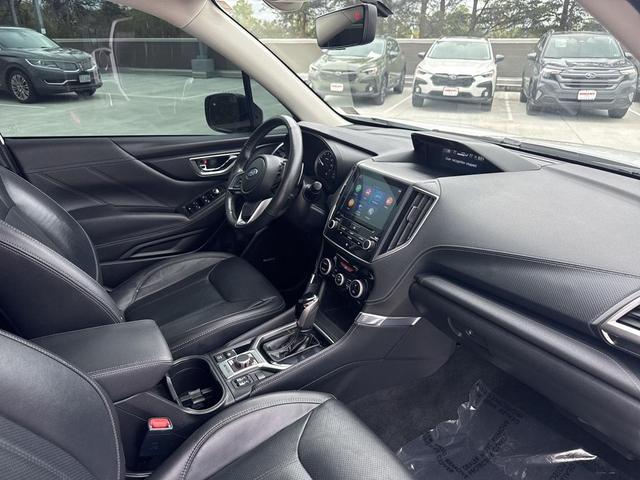 Photo of 2020 Crystal White Pearl Subaru Forester