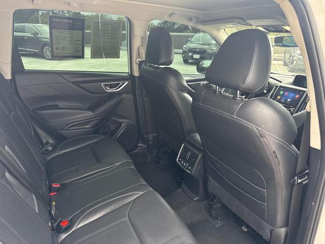 Photo of 2020 Crystal White Pearl Subaru Forester