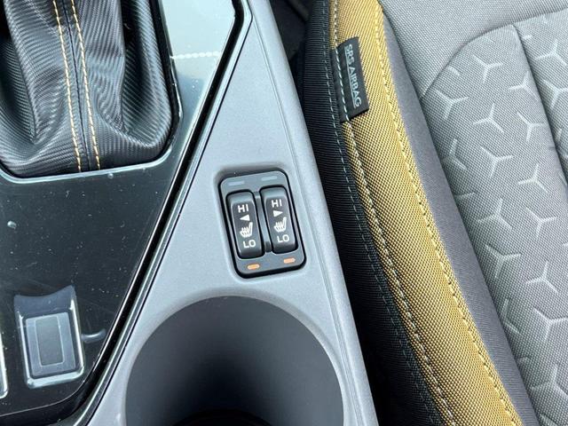 Photo of 2025 White Pearl Subaru Crosstrek