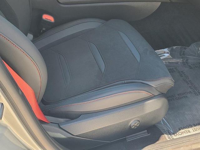 Photo of 2025 Cirrus Silver Metallic Mercedes-Benz AMG C 43