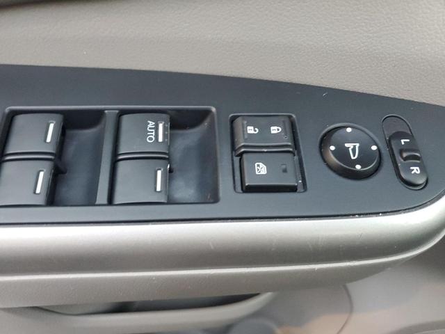 Photo of 2012 Twilight Blue Metallic Honda CR-V