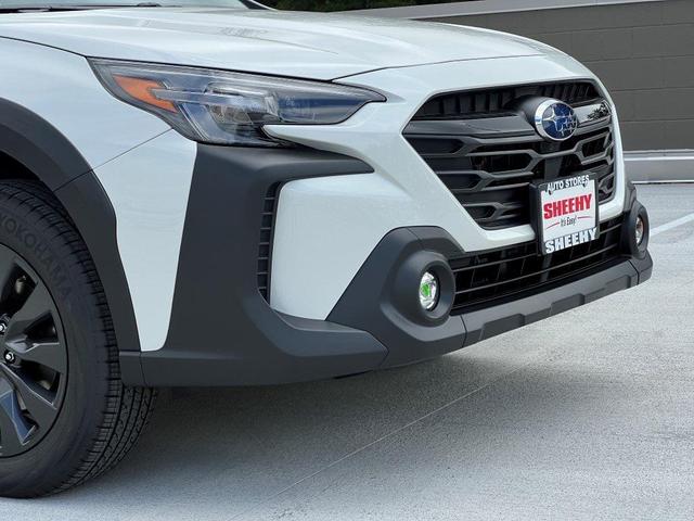 Photo of 2025 White Pearl Subaru Outback