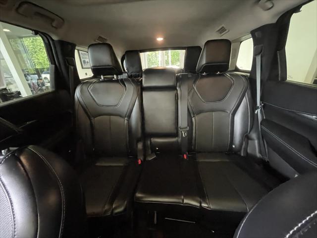 Photo of 2023 Graphite Shadow/Black Obsidian INFINITI QX60