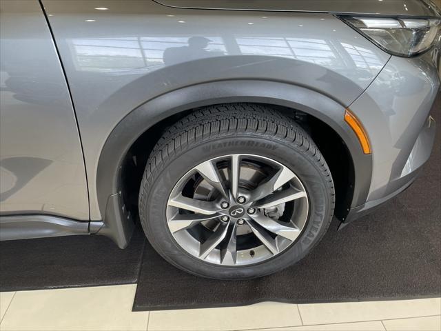 Photo of 2023 Graphite Shadow/Black Obsidian INFINITI QX60