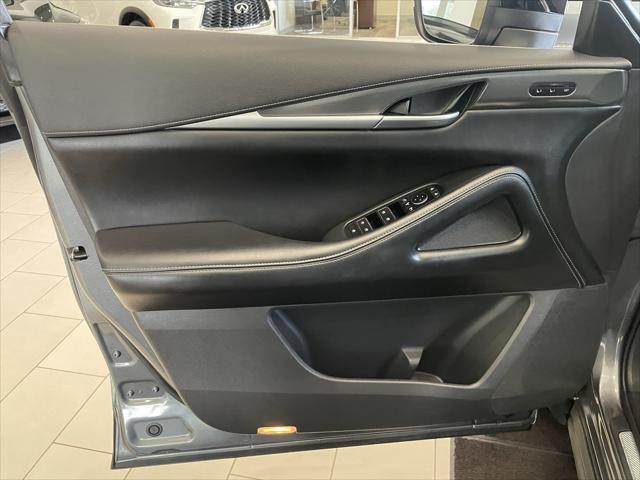 Photo of 2023 Graphite Shadow/Black Obsidian INFINITI QX60