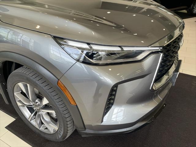 Photo of 2023 Graphite Shadow/Black Obsidian INFINITI QX60