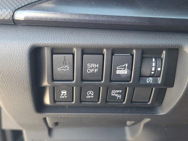 Photo of 2024 Magnetite Gray Metallic Subaru Forester