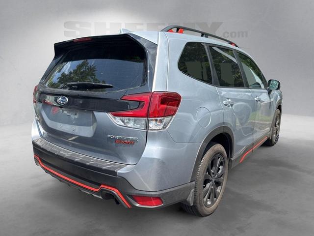 Photo of 2023 Ice Silver Subaru Forester
