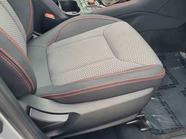 Photo of 2023 Ice Silver Subaru Forester