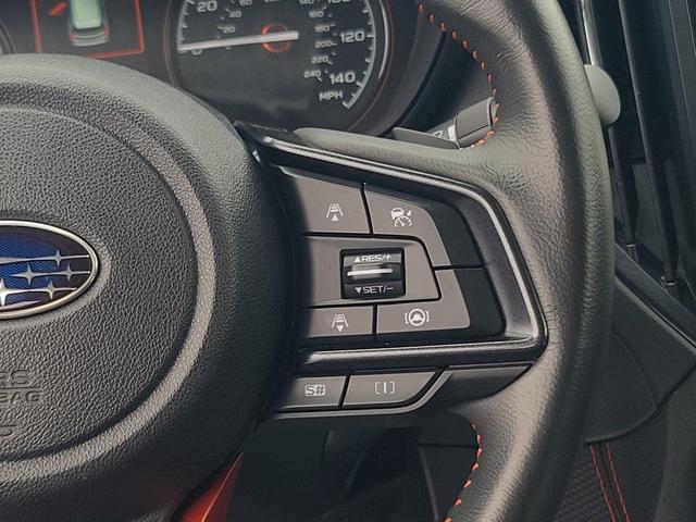 Photo of 2023 Ice Silver Subaru Forester