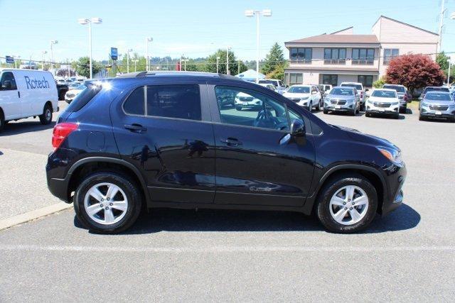 Photo of 2021 Midnight Blue Metallic Chevrolet Trax