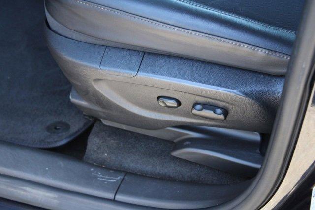 Photo of 2021 Midnight Blue Metallic Chevrolet Trax