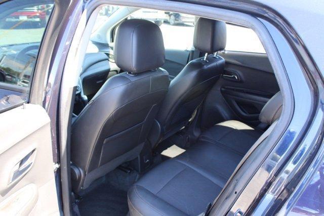 Photo of 2021 Midnight Blue Metallic Chevrolet Trax