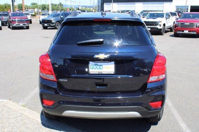 Photo of 2021 Midnight Blue Metallic Chevrolet Trax