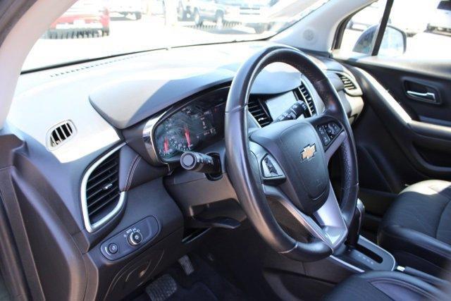 Photo of 2021 Midnight Blue Metallic Chevrolet Trax