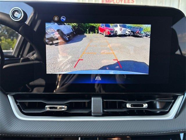 Photo of 2026 Summit White Chevrolet Equinox