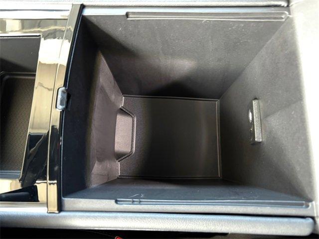 Photo of 2025 Sterling Gray Metallic Chevrolet Traverse
