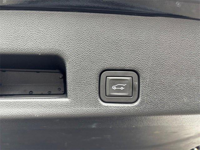 Photo of 2024 Mosaic Black Metallic Chevrolet Traverse