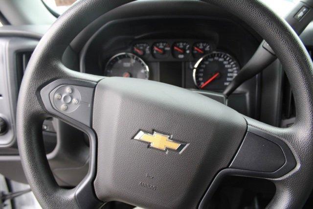 Photo of 2022 White Chevrolet Silverado 1500