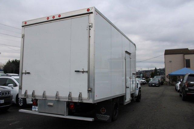 Photo of 2022 White Chevrolet Silverado 1500