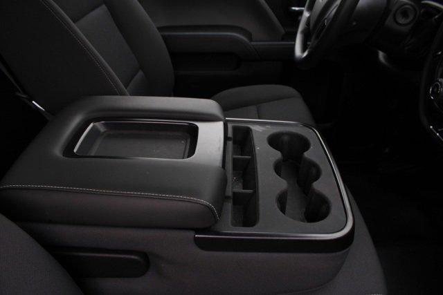 Photo of 2022 White Chevrolet Silverado 1500