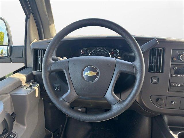 Photo of 2025 Summit White Chevrolet Express 2500