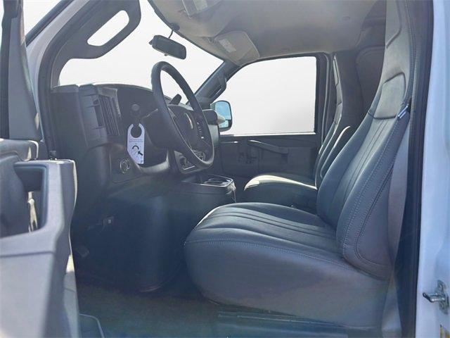 Photo of 2025 Summit White Chevrolet Express 2500