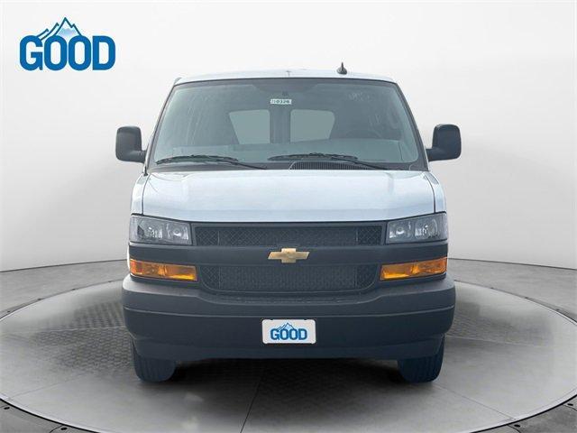Photo of 2025 Summit White Chevrolet Express 2500