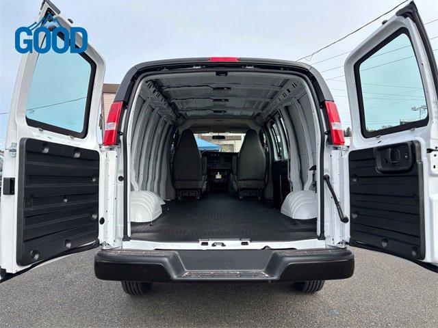 Photo of 2025 Summit White Chevrolet Express 2500