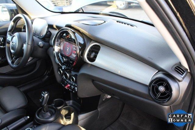 Photo of 2024 Black MINI Hardtop