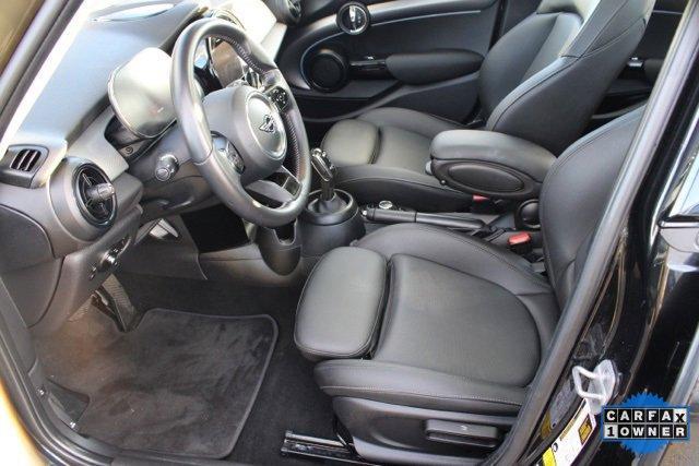 Photo of 2024 Black MINI Hardtop