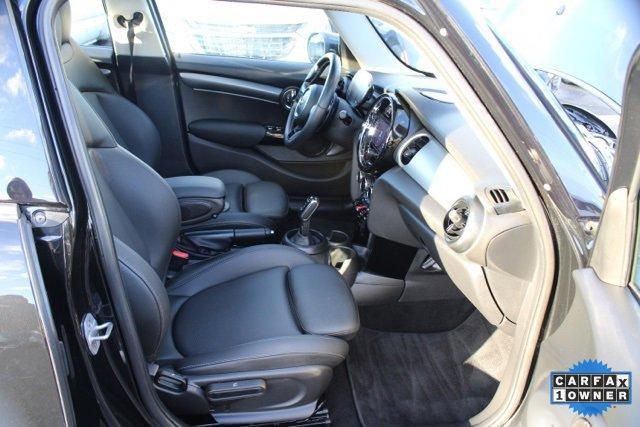 Photo of 2024 Black MINI Hardtop